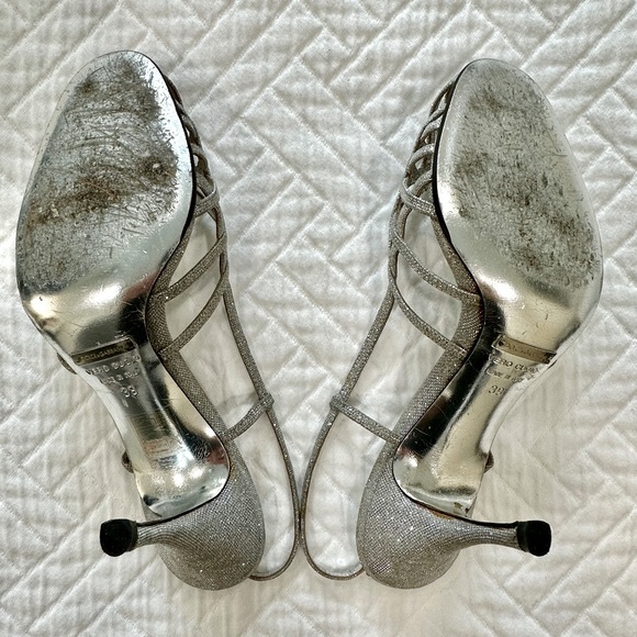 Dolce & Gabbana - silver sling-backs - size 9 - Picture 7 of 7